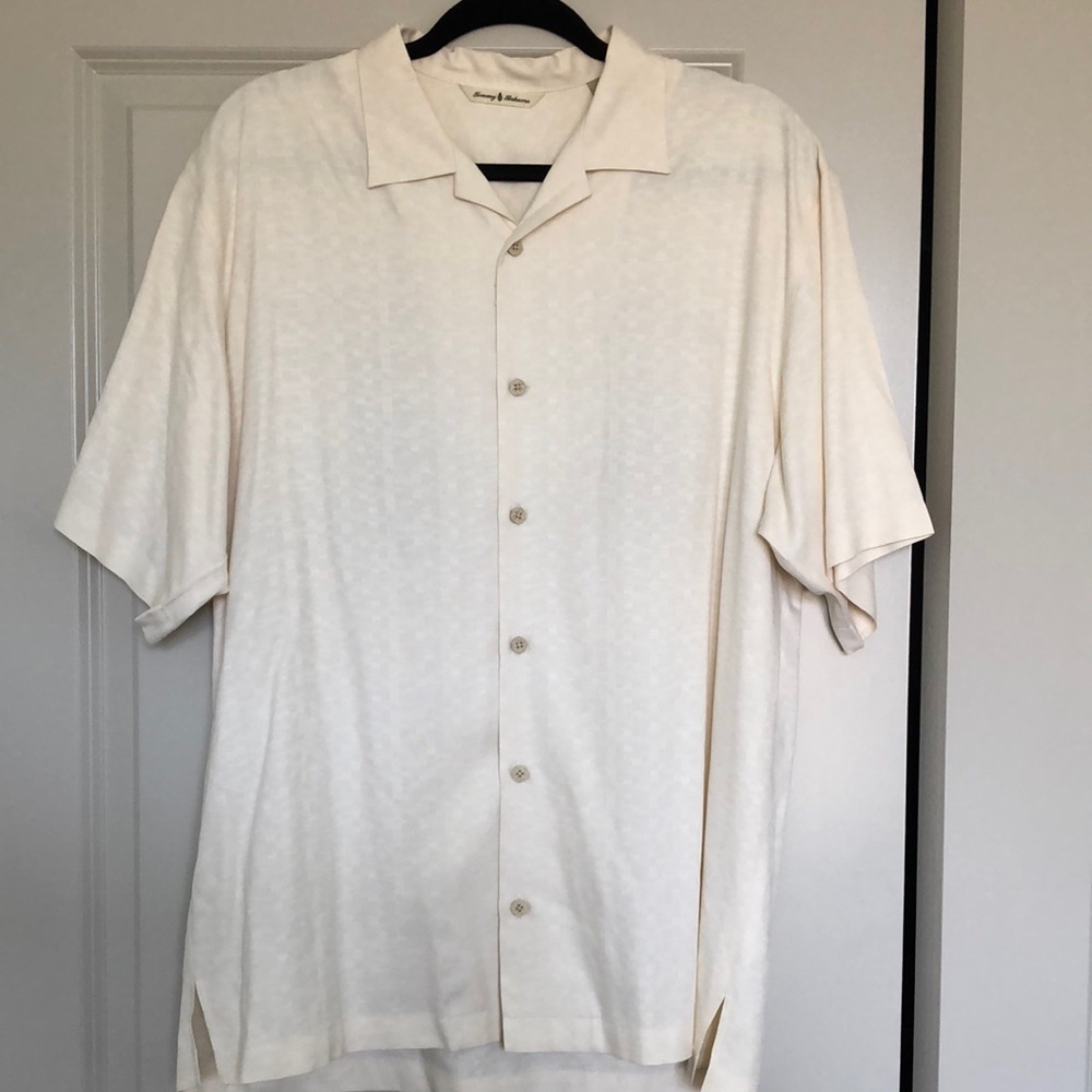 Men’s Tommy Bahama, size Medium